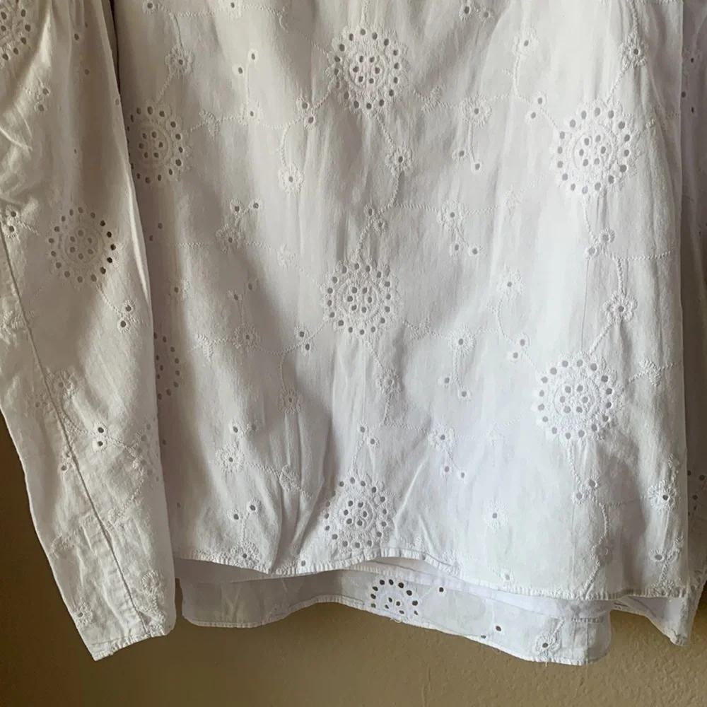 TORRID White Eyelet Mini Skirt with Pockets